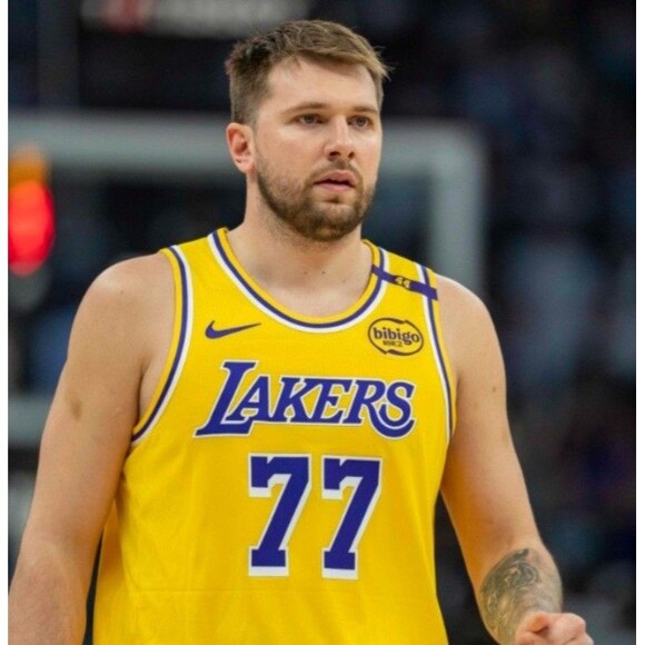 Luka Doncic (Nike)-(Lakers)-(Yellow)-(Jersey)-(New Cond.)-(Stiched)-(XL)-$100 - Picture 2 of 11